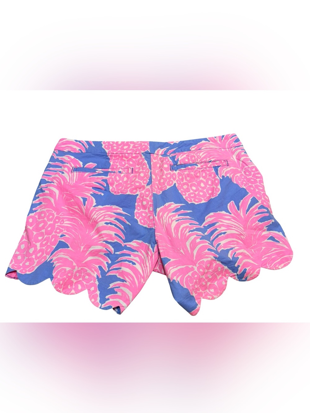 Lilly Pulitzer Buttercup Pineapple Shake Scallop Shorts Size 8 - Picture 2 of 10
